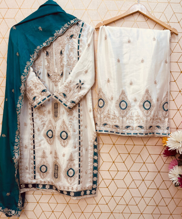 Royal Ivory Embroidered Suit Set - Image 9