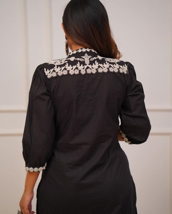 Cotton Kurti Pant Set with Dori Embroidery - Image 5