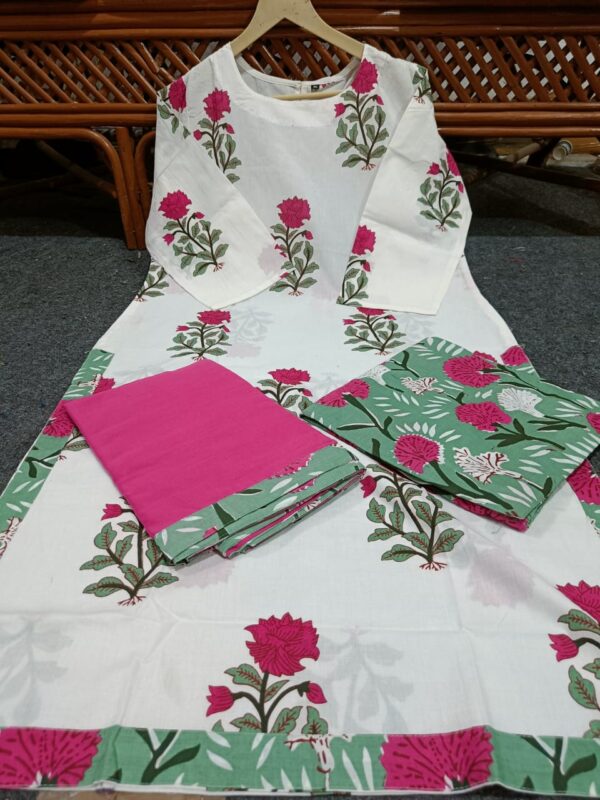 Elegant Floral Printed Cotton Straight Suit Set - Image 2