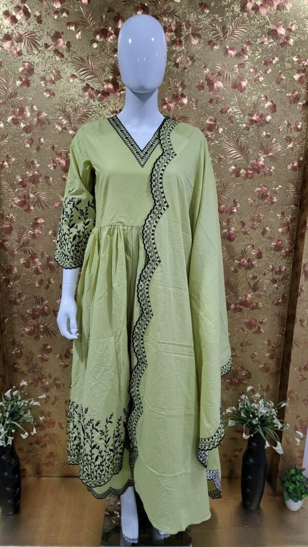 JIGARA Anarkali Elegance Set - Image 7