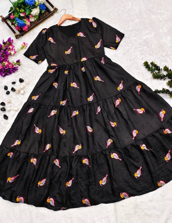 BLACK BIRD 🕊 - Image 2