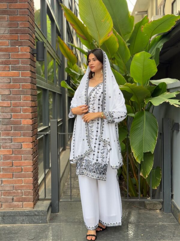 Zariya Suit Set