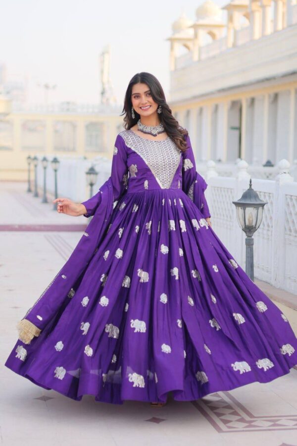 Majestic Elephant Embossed Georgette Gown Set - Image 11